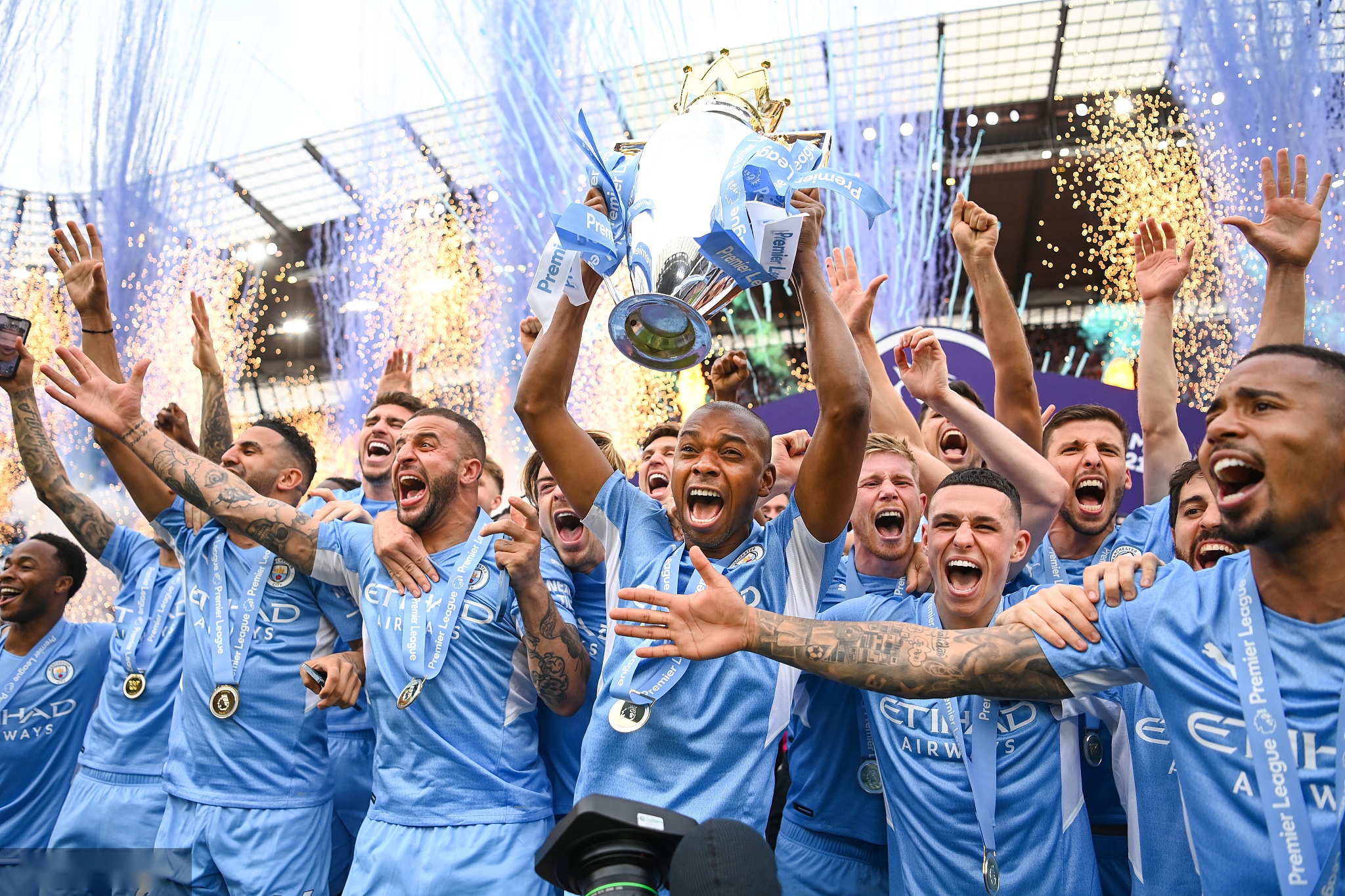 曼城欧冠征途:逆转与荣耀交织的传奇